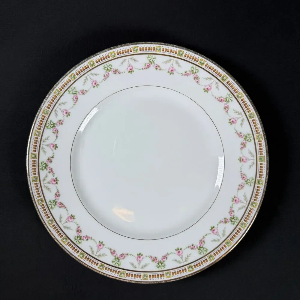 Set of 4 B&C France Plates - L. Bernardadd & co Limoges 8,5